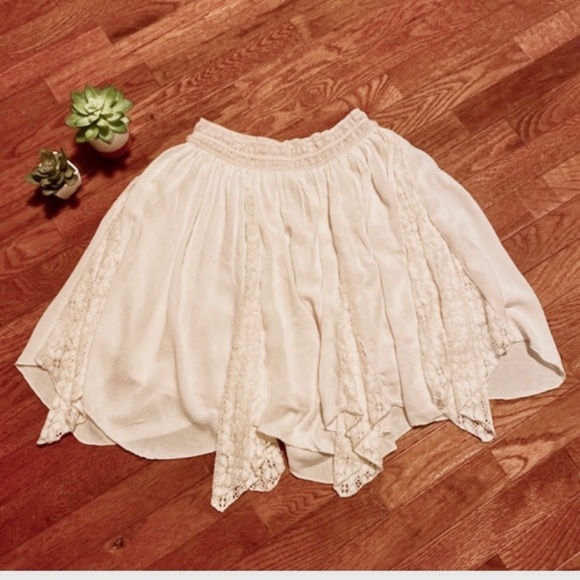 Maurices Dresses & Skirts - ☼ NWOT Cream Skirt
